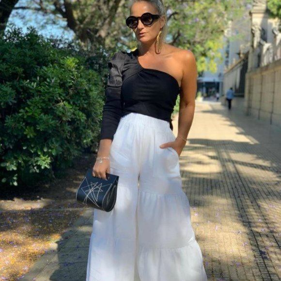 Zara Asymmetric Top Black One Shoulder S or M medium NWT BLOGGER'S Favorite - Picture 2 of 7